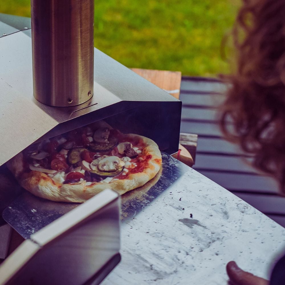 Outdoor Pizza Oven: The Ultimate Guide to Selecting The Right One For You